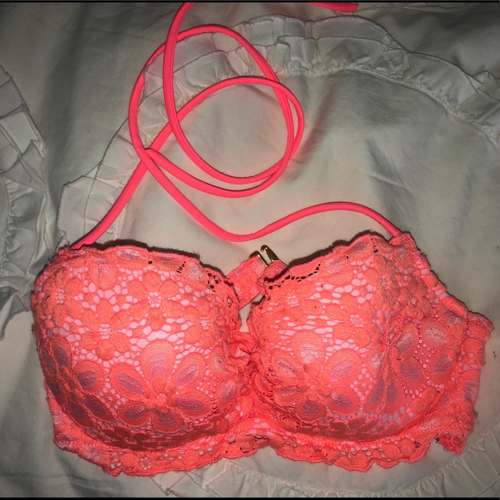 Victoria’s Secret Bathing Suit Top Size 32C